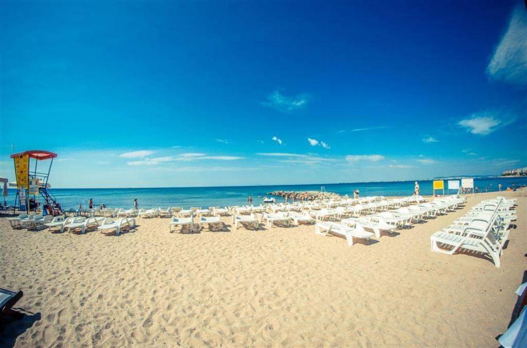Apartman Ttt Burgas City Exterior foto