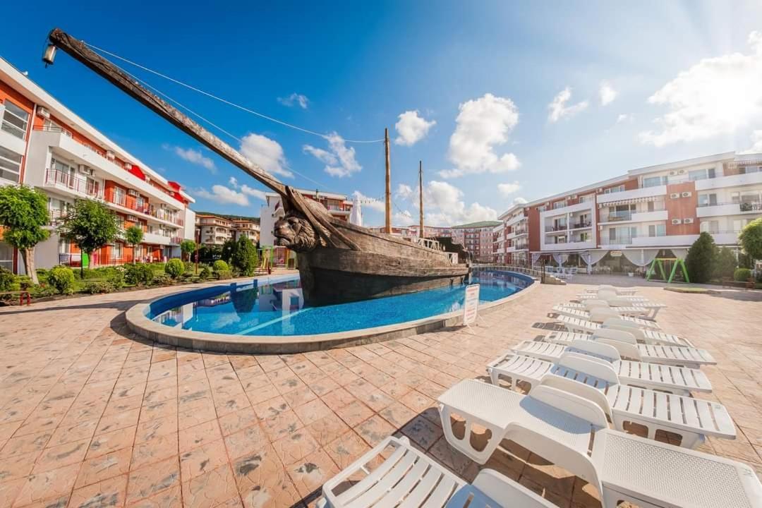 Apartman Ttt Burgas City Exterior foto