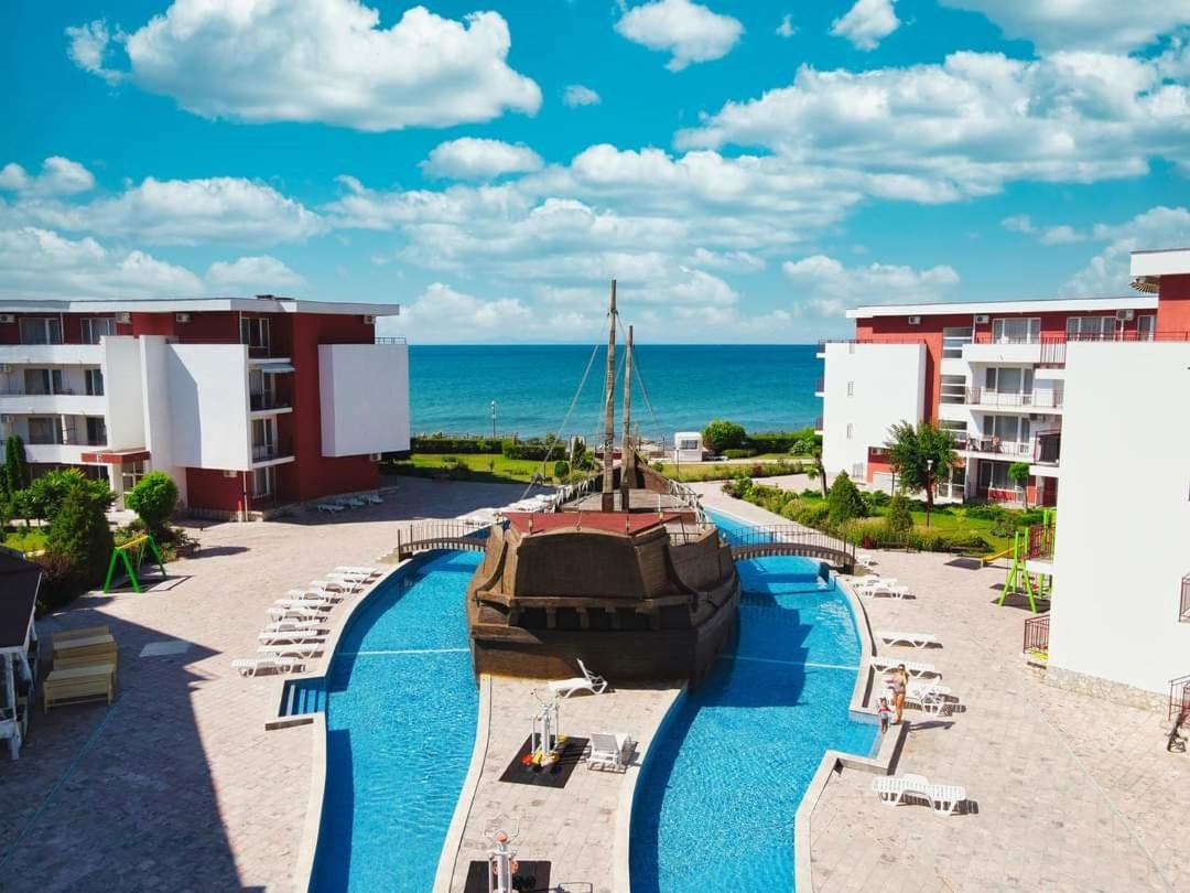 Apartman Ttt Burgas City Exterior foto