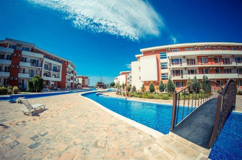 Apartman Ttt Burgas City Exterior foto