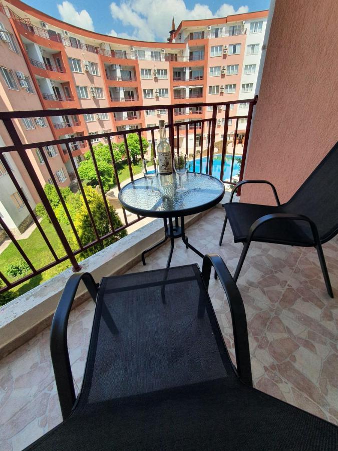Apartman Ttt Burgas City Exterior foto